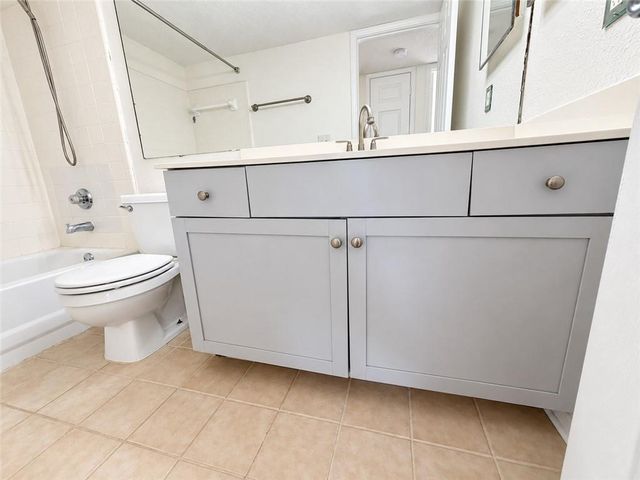 2657 Lenox Road NE P-213, Atlanta, GA 30324