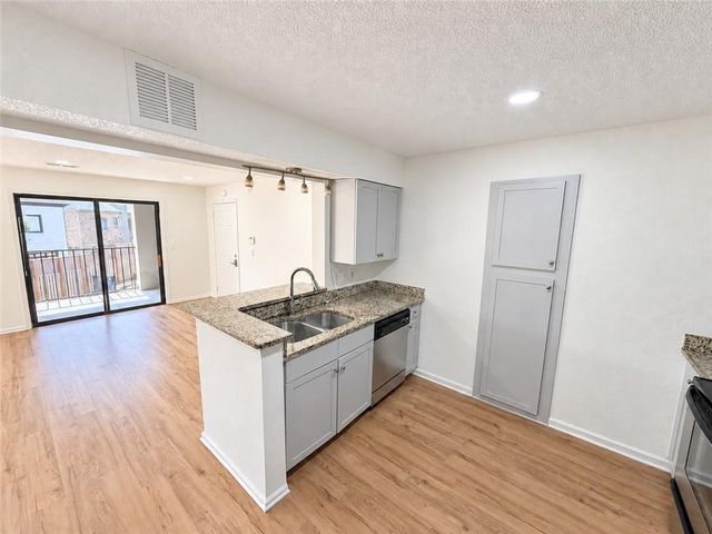 2657 Lenox Road NE P-213, Atlanta, GA 30324