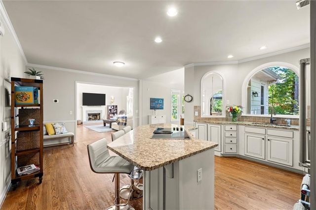 545 Tadfield Trace, Alpharetta, GA 30022
