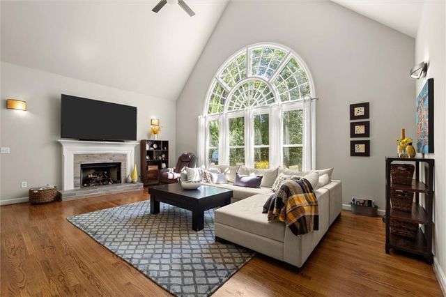 545 Tadfield Trace, Alpharetta, GA 30022