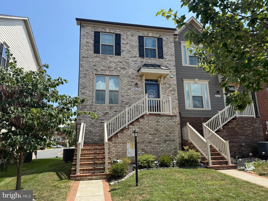18171 RED MULBERRY RD, Dumfries, VA 22026