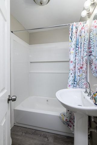 2419 N 49th Street, Kansas City, KS 66104