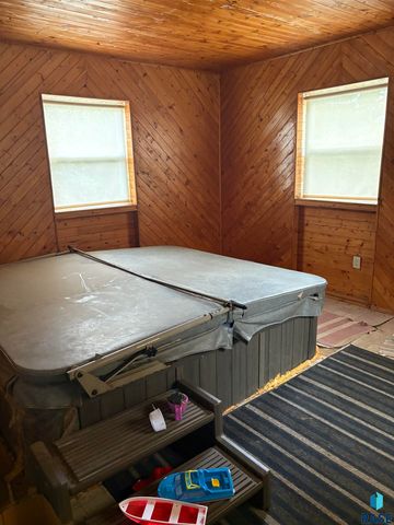 3342 Aspen Ave Avenue, Brookings, SD 57006