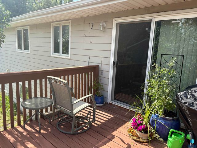 3342 Aspen Ave Avenue, Brookings, SD 57006