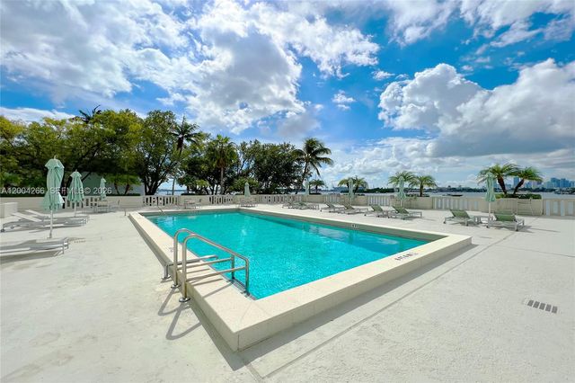 5 Island Ave 12C, Miami Beach, FL 33139