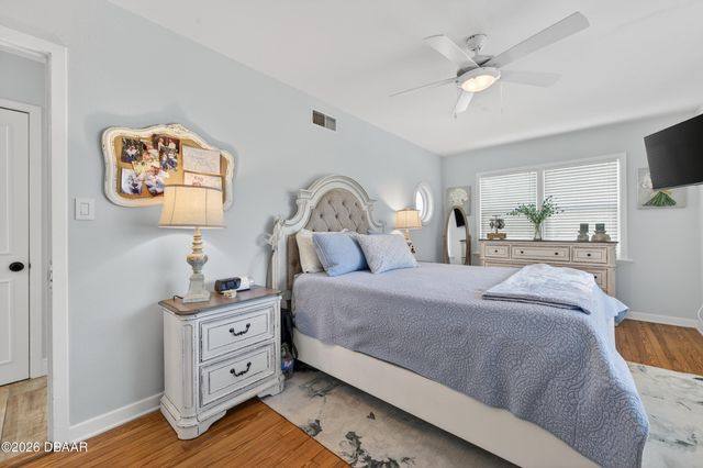 731 N Oleander Avenue, Daytona Beach, FL 32118