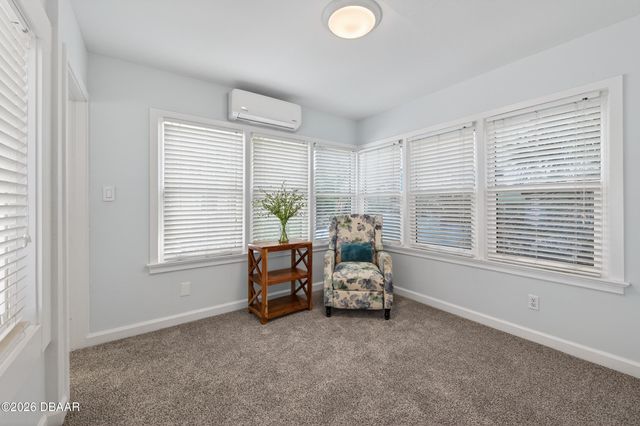 731 N Oleander Avenue, Daytona Beach, FL 32118