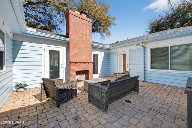 731 N Oleander Avenue, Daytona Beach, FL 32118