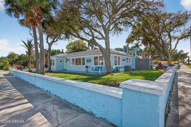 731 N Oleander Avenue, Daytona Beach, FL 32118