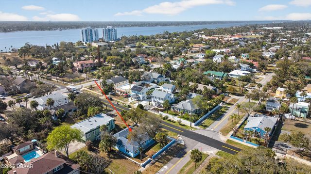 731 N Oleander Avenue, Daytona Beach, FL 32118