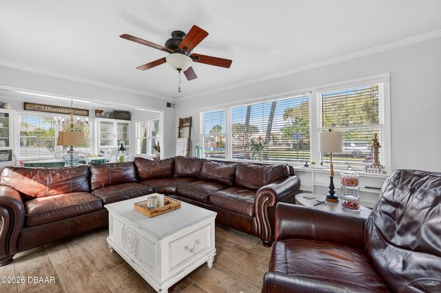 731 N Oleander Avenue, Daytona Beach, FL 32118