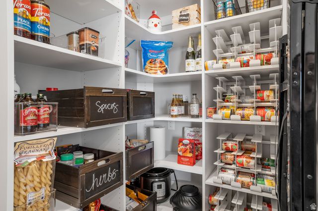 513 W 80 S, Ivins, UT 84738