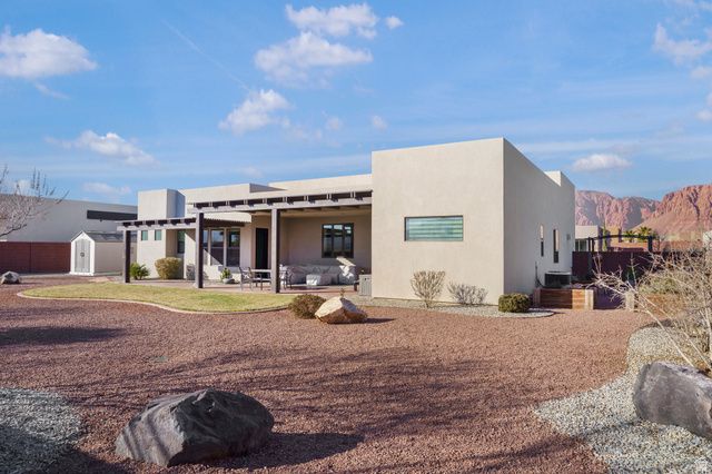 513 W 80 S, Ivins, UT 84738