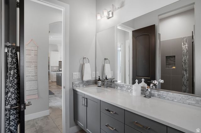 513 W 80 S, Ivins, UT 84738