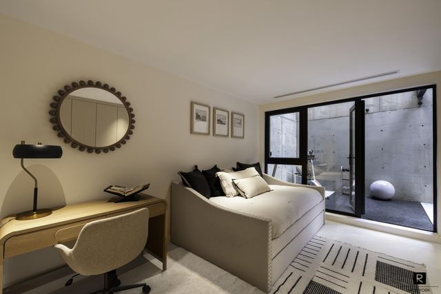 100 Scholes St Apt 1B, New York City, NY 11206