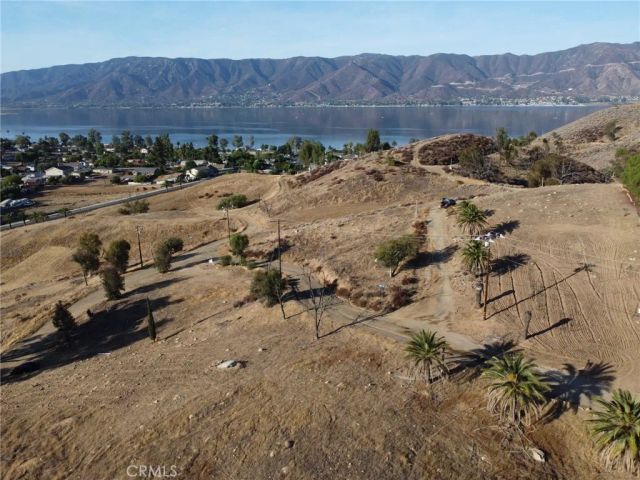 2 Hill, Lake Elsinore, CA 92530