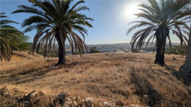 2 Hill, Lake Elsinore, CA 92530