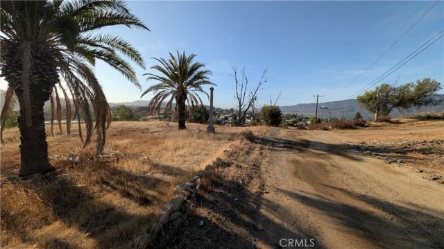 2 Hill, Lake Elsinore, CA 92530