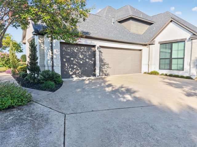 813 Windlake Circle, Heath, TX 75032
