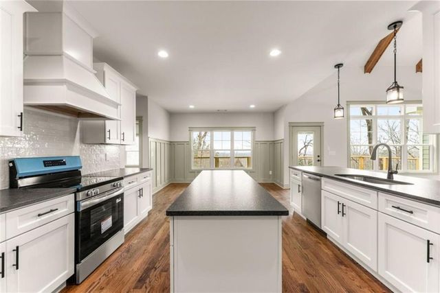 24 Teel Mountain Drive, Cleveland, GA 30528