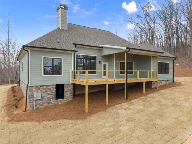 24 Teel Mountain Drive, Cleveland, GA 30528