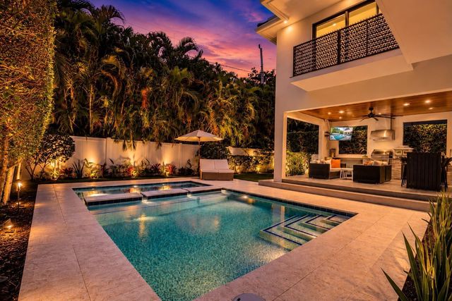 918 SE 8th Street, Fort Lauderdale, FL 33316