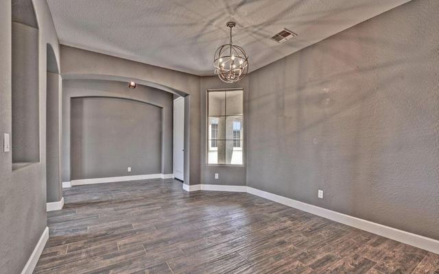 14284 W Woodbridge Avenue, Goodyear, AZ 85395