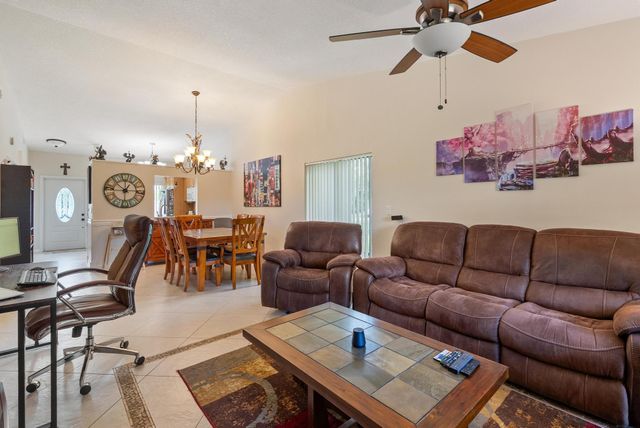 6789 Bridlewood Court ., Boca Raton, FL 33433