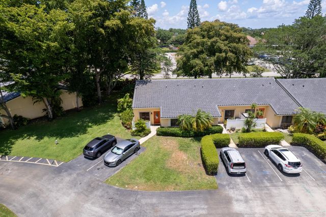 6789 Bridlewood Court ., Boca Raton, FL 33433