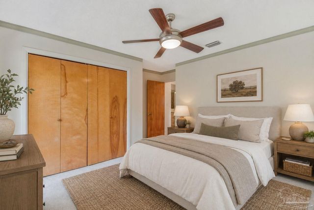 2221 Oxford Dr, Pensacola, FL 32503
