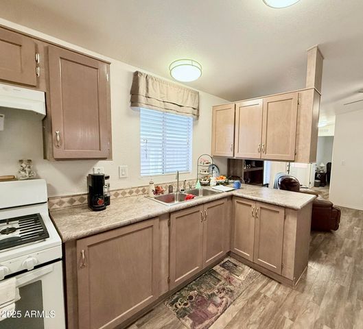 16005 N 32ND Street 9, Phoenix, AZ 85032