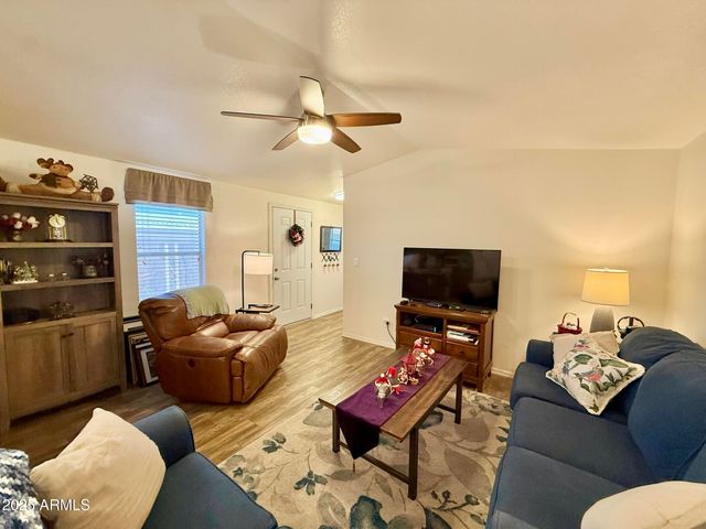 16005 N 32ND Street 9, Phoenix, AZ 85032