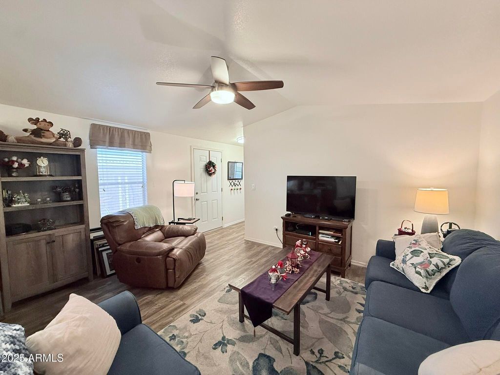 16005 N 32ND Street 9, Phoenix, AZ 85032 — photo 2