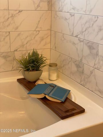 3116 HIDDEN LAKE Cove, Middleburg, FL 32068