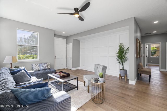 3116 HIDDEN LAKE Cove, Middleburg, FL 32068