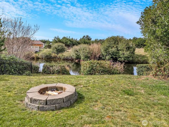 30701 I Street, Ocean Park, WA 98640