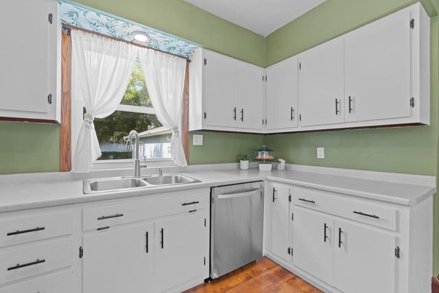 611 OAK STREET, Kimberly, WI 54136