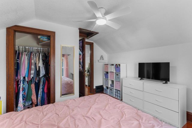 611 OAK STREET, Kimberly, WI 54136