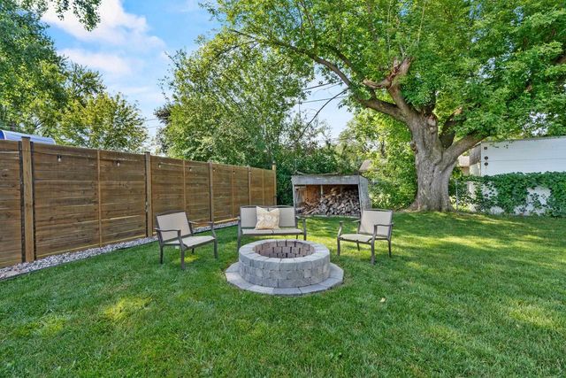 611 OAK STREET, Kimberly, WI 54136
