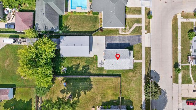 611 OAK STREET, Kimberly, WI 54136