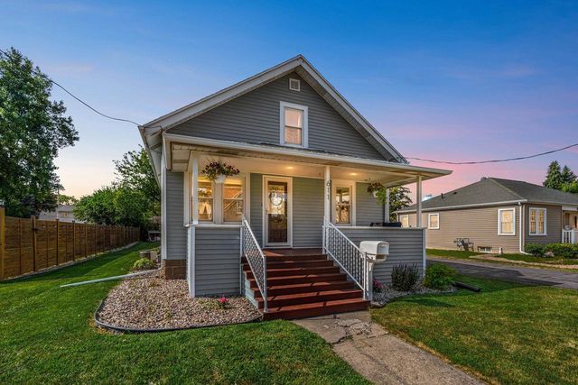 611 OAK STREET, Kimberly, WI 54136