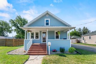 611 OAK STREET, Kimberly, WI 54136