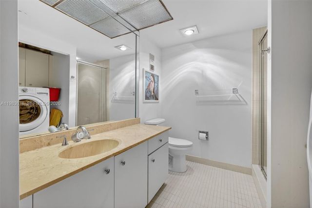 20281 E Country Club Dr 608, Aventura, FL 33180