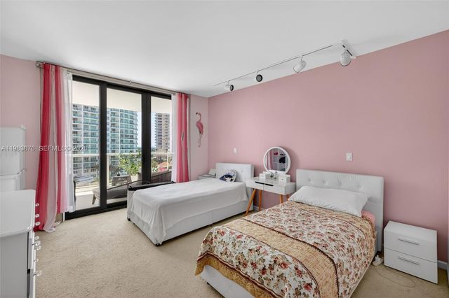 20281 E Country Club Dr 608, Aventura, FL 33180