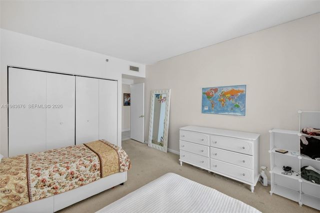 20281 E Country Club Dr 608, Aventura, FL 33180