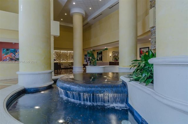 20281 E Country Club Dr 608, Aventura, FL 33180