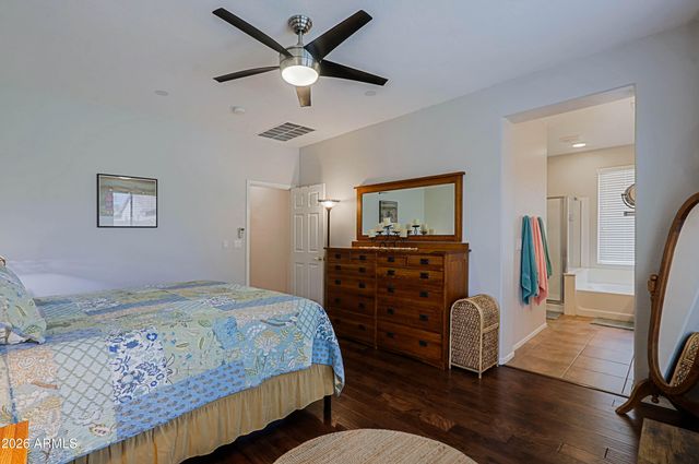 39521 N LAUREL VALLEY Court, Anthem, AZ 85086