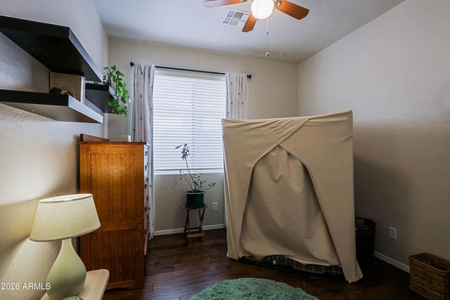 39521 N LAUREL VALLEY Court, Anthem, AZ 85086