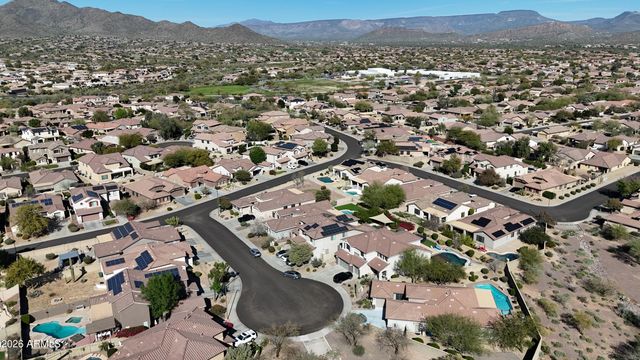 39521 N LAUREL VALLEY Court, Anthem, AZ 85086