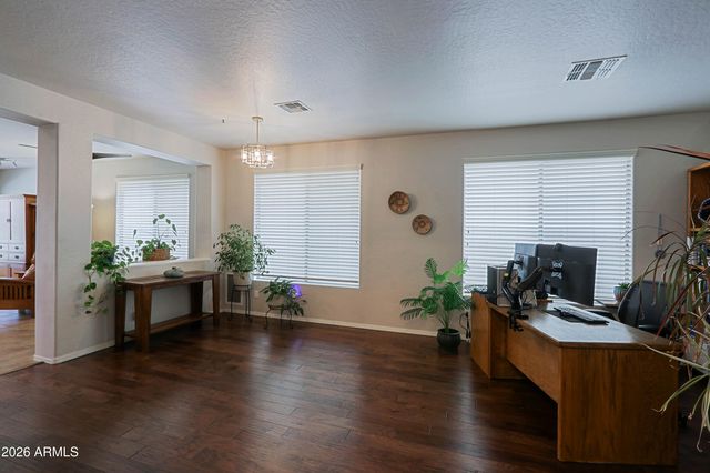 39521 N LAUREL VALLEY Court, Anthem, AZ 85086